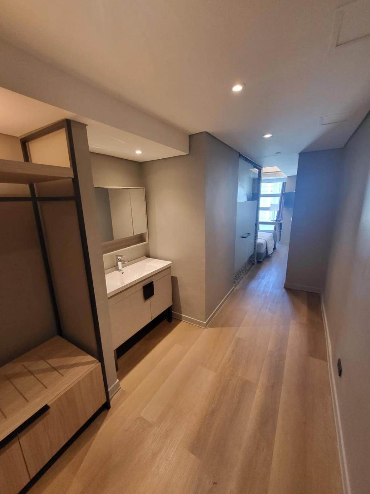 Infinity Tower Suites Makati City Exterior foto