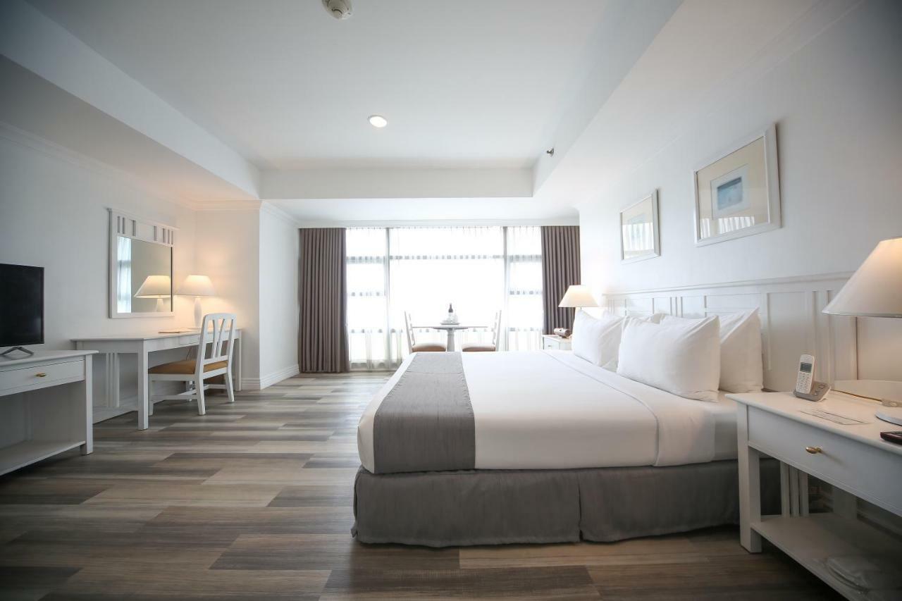 Infinity Tower Suites Makati City Exterior foto